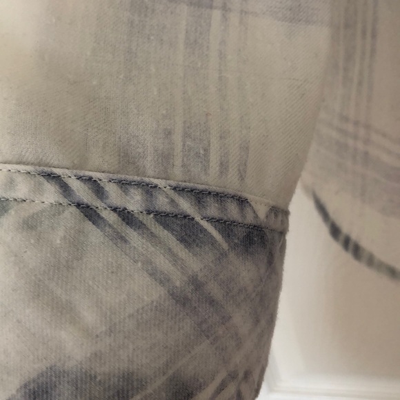 Rails Button Down - Picture 5 of 7